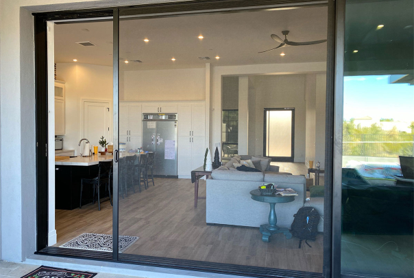 Mirage-3500-multi-panel-sliding-door